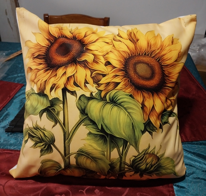 Picture of Sunflower with light yellow background