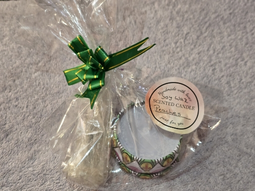 Picture of Peach scented candle